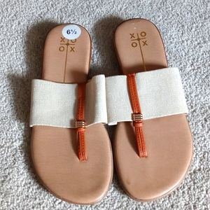 XoXo Sandals, S: 6.5,